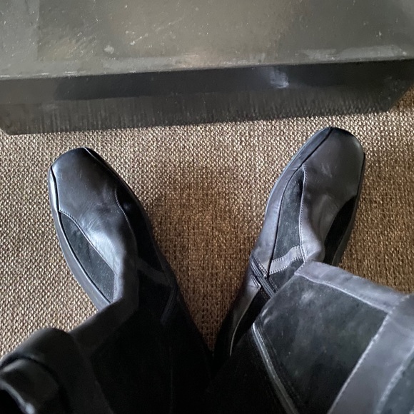 Vintage Saks Fifth Avenue Boots - Picture 3 of 6